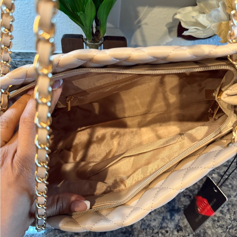 Quilted Bag - Picture 3 of 4